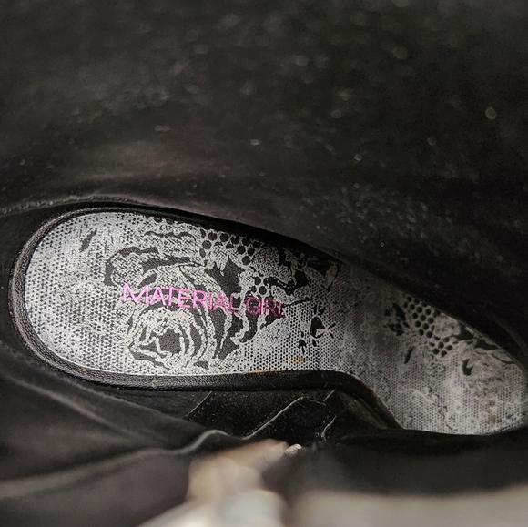 Studded high heels - Picture 7 of 12